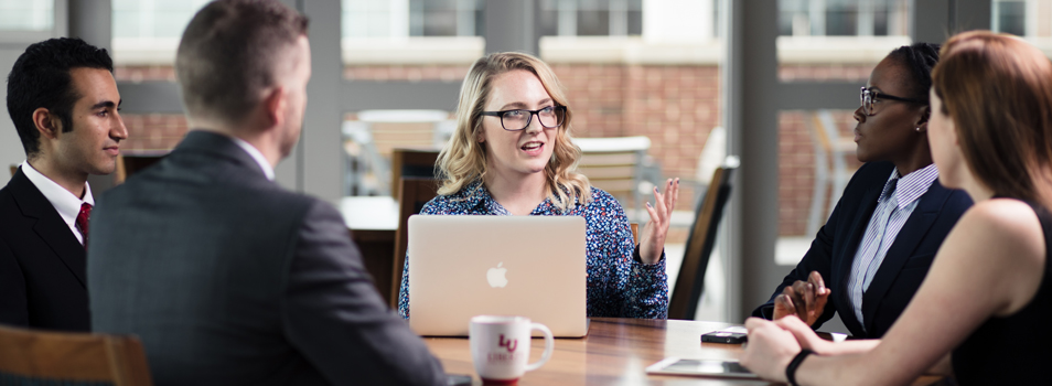Why You Should Study For a UK Business Degree