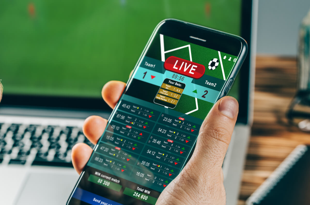 Live Betting Strategies: How to Capitalize on In-Game Dynamics