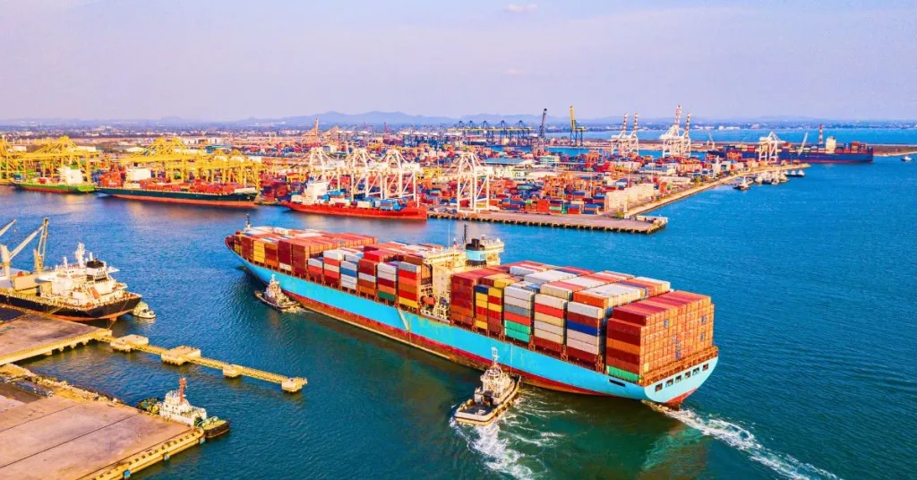 Navigating the Move: Tips for Choosing the Right Moving Company – Safe Ship Moving Services